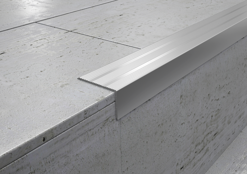 Stair nosing aluminium 35x25 mm profile. Bar 2.5 m