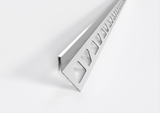 Perfil angular slim de acero inox AISI 304 para revestimientos. Barra de 2,7 m