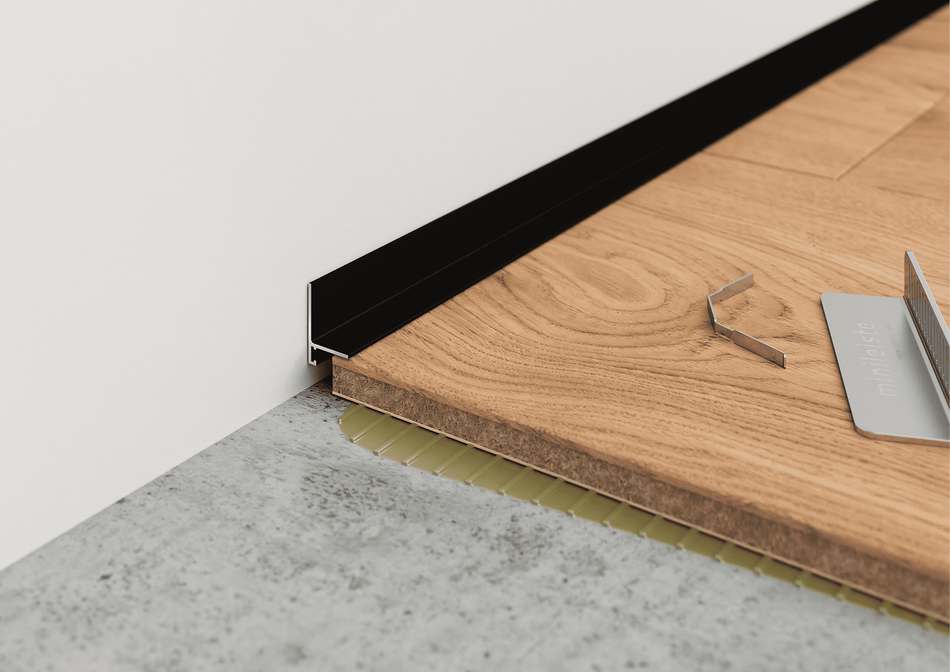 Minimalist 16x5 mm aluminum skirting board with clip-on mounting. 2 m bar