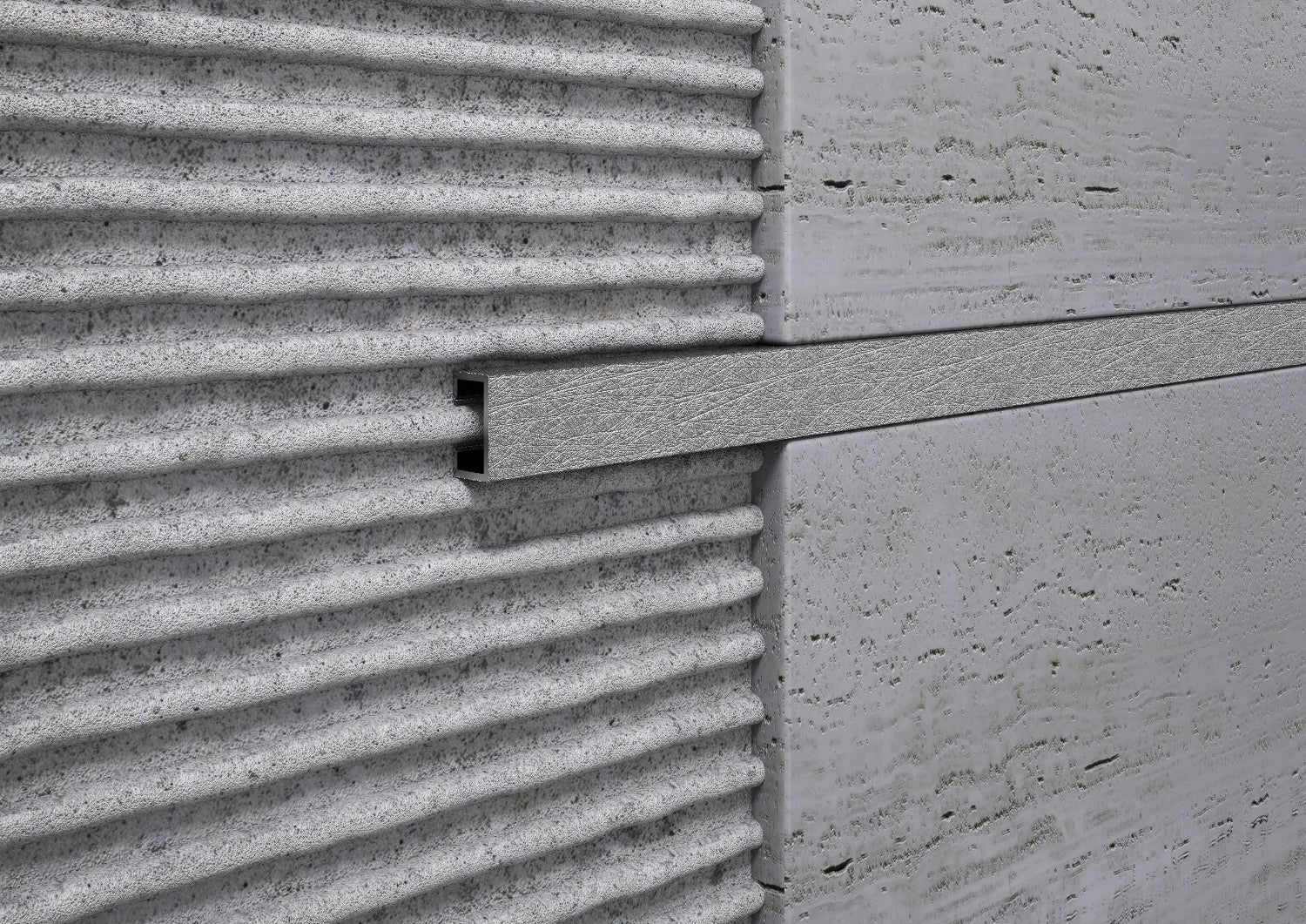 Listello Decorativo in Alluminio Argento per Rivestimenti